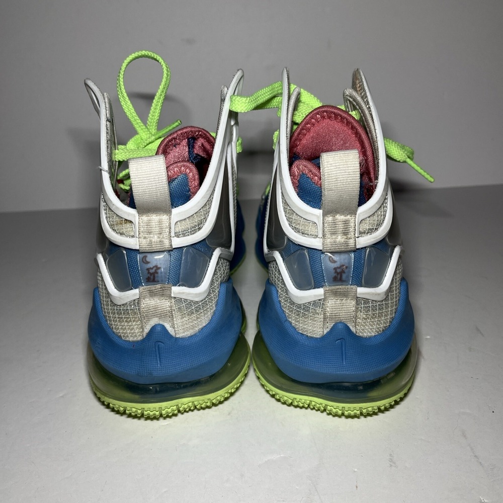 Nike LeBron XIX 19 Size 3.5Y Tropical Dutch Blu Pomegranate Lime Glow DC9339-400 - Picture 4 of 10